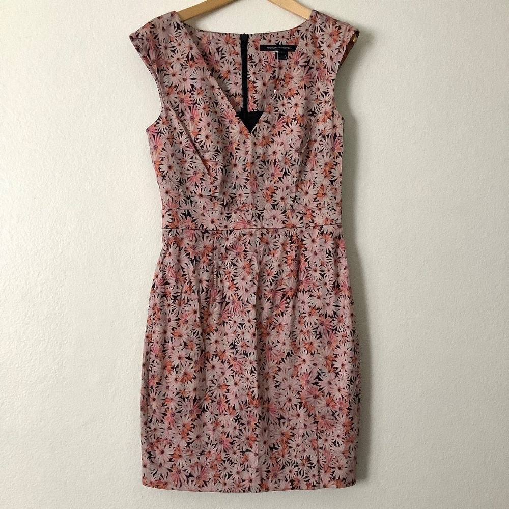 New French Connection Pink Bacongo Daisy Fitted Dress Size USA 4 UK 8 EUR XS